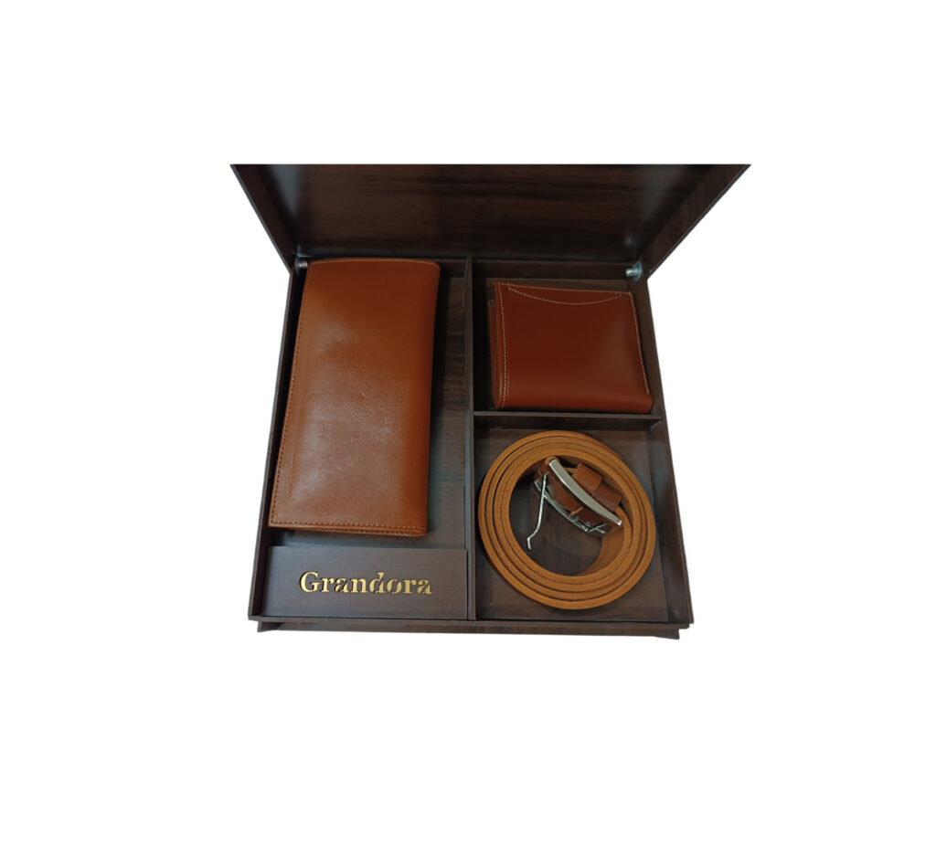 ست مردانه چرم طبیعی 3 تکه قهوه ای - جعبه گردویی